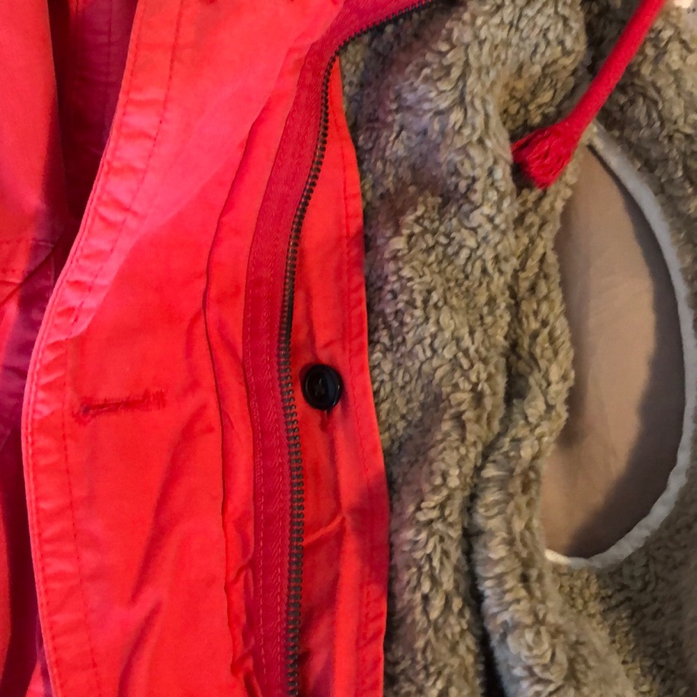 Red fall/winter coat - Picture 6 of 8